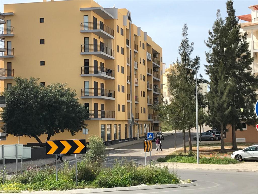 armacao de pera apartment for sale rent