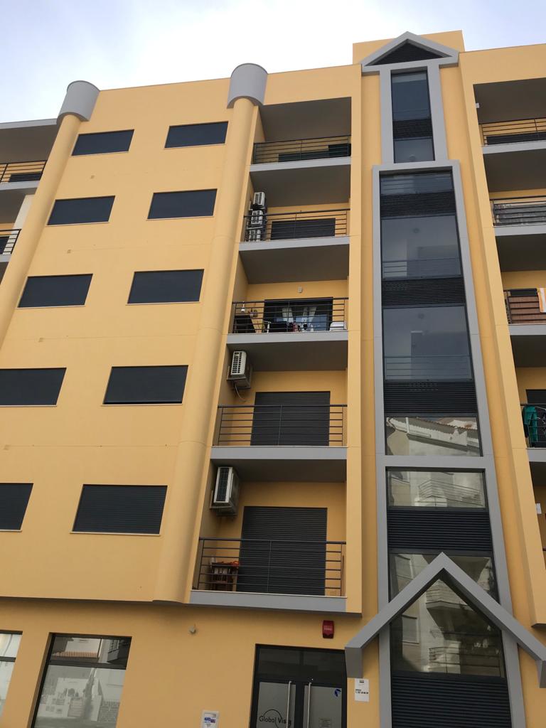 armacao de pera apartment for sale rent